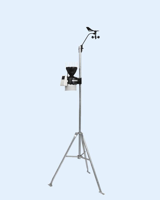 Wireless Vantage Pro2 Weather Station with Standard Radiation Shield and Weather
